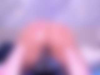 MelissaBloomm's Live Sex Cam Show