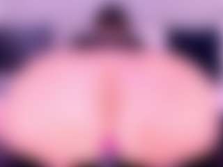 MelissaBloomm's Live Sex Cam Show