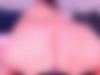 Live cam show with MelissaBloomm - Ride Torso on fapnchat