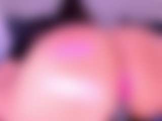MelissaBloomm's Live Sex Cam Show