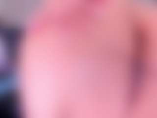 MelissaBloomm's Live Sex Cam Show