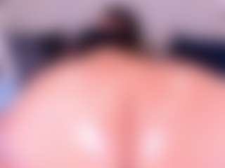 MelissaBloomm's Live Sex Cam Show