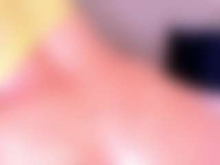 MelissaBloomm's Live Sex Cam Show