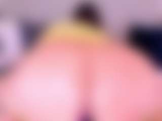 MelissaBloomm's Live Sex Cam Show