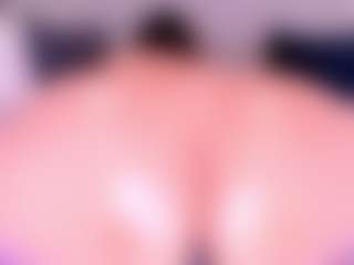MelissaBloomm's Live Sex Cam Show