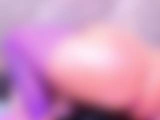 MelissaBloomm's Live Sex Cam Show