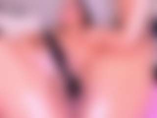 MelissaBloomm's Live Sex Cam Show