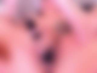 MelissaBloomm's Live Sex Cam Show