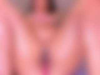 MelissaBloomm's Live Sex Cam Show