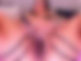MelissaBloomm's Live Sex Cam Show