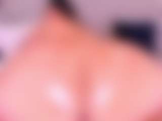 MelissaBloomm's Live Sex Cam Show