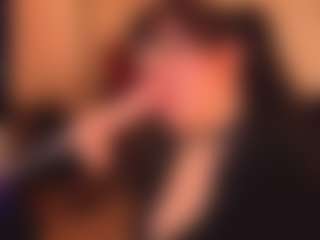 Live cam show with Rinibdsm - Drinking on Camsoda