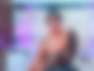 QUEENASS's Live Sex Cam Show