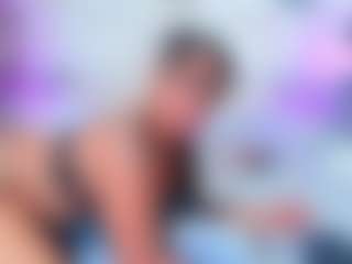 QUEENASS's Live Sex Cam Show