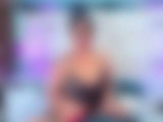 QUEENASS's Live Sex Cam Show