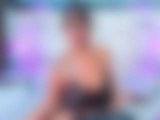 Live cam show with QUEENASS - MILF on TastyBlacksLive
