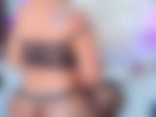 QUEENASS's Live Sex Cam Show