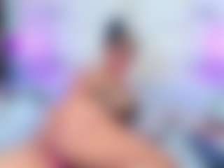 QUEENASS's Live Sex Cam Show