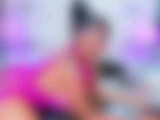QUEENASS's Live Sex Cam Show