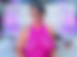 QUEENASS's Live Sex Cam Show