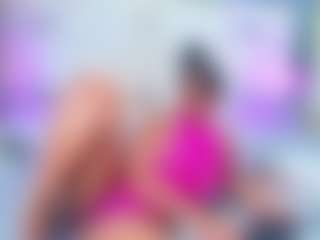 QUEENASS's Live Sex Cam Show