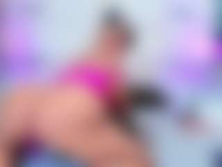 QUEENASS's Live Sex Cam Show