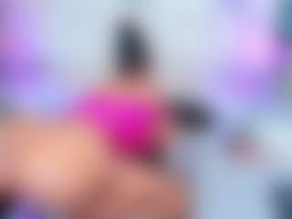 QUEENASS's Live Sex Cam Show