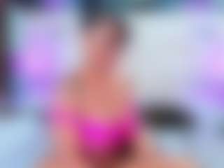 QUEENASS's Live Sex Cam Show