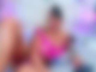 QUEENASS's Live Sex Cam Show