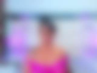 QUEENASS's Live Sex Cam Show