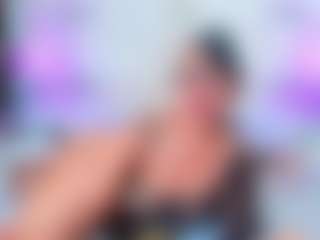 QUEENASS's Live Sex Cam Show