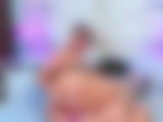 QUEENASS's Live Sex Cam Show