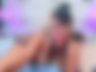 QUEENASS's Live Sex Cam Show