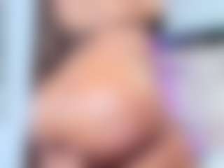 QUEENASS's Live Sex Cam Show