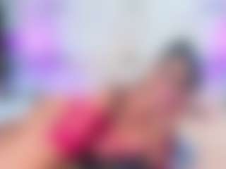 Live cam show with QUEENASS - Lovense MILF on Uber Horny