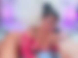 QUEENASS's Live Sex Cam Show