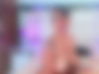 QUEENASS's Live Sex Cam Show