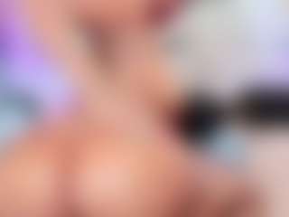 QUEENASS's Live Sex Cam Show