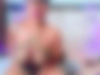 QUEENASS's Live Sex Cam Show