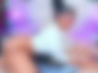QUEENASS's Live Sex Cam Show