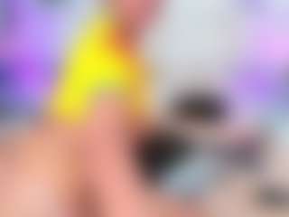 QUEENASS's Live Sex Cam Show