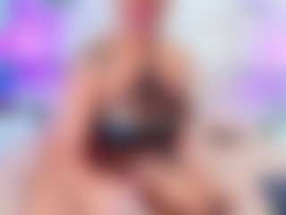 QUEENASS's Live Sex Cam Show