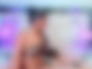 QUEENASS's Live Sex Cam Show