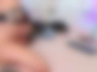 QUEENASS's Live Sex Cam Show