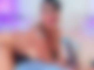 QUEENASS's Live Sex Cam Show