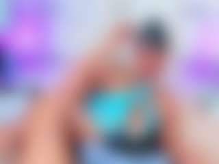 QUEENASS's Live Sex Cam Show