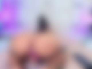 QUEENASS's Live Sex Cam Show