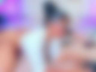 QUEENASS's Live Sex Cam Show