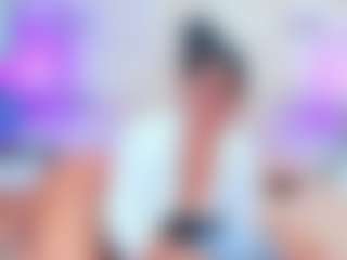 QUEENASS's Live Sex Cam Show