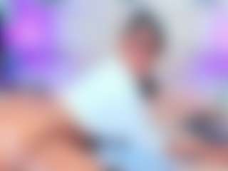 QUEENASS's Live Sex Cam Show